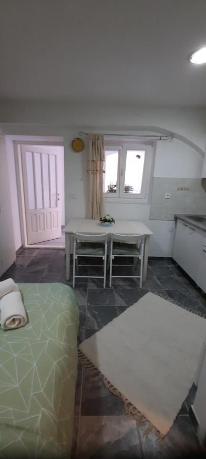 Studio Apartman Centar Βαράζντιν Εξωτερικό φωτογραφία
